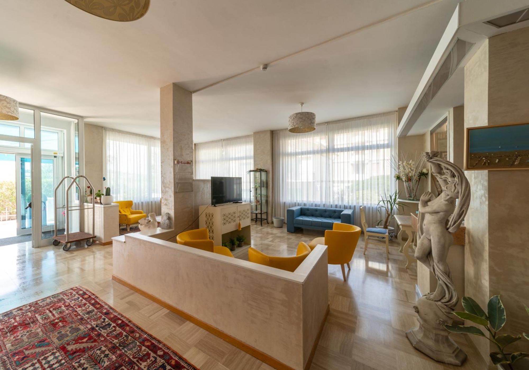 Hotel Casadei Фано Екстер'єр фото