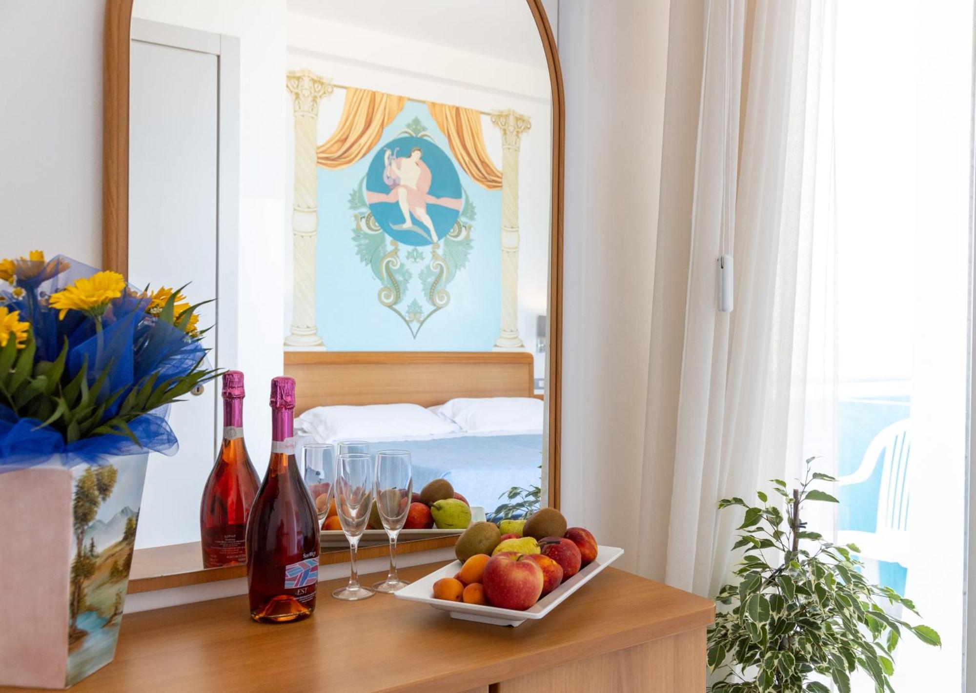 Hotel Casadei Фано Екстер'єр фото