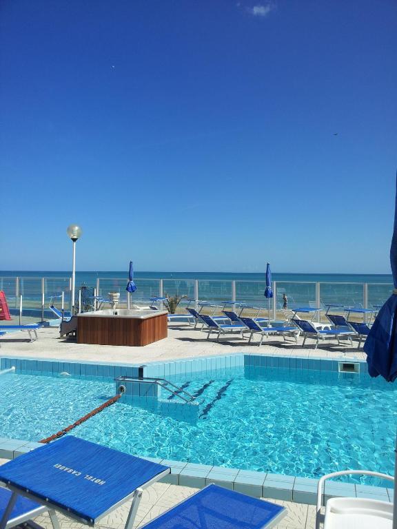 Hotel Casadei Фано Екстер'єр фото